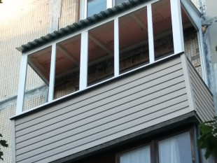 Остекление балкона в сталинском доме - фото - 3